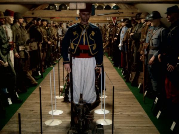 Musée du costume militaire, Manoir de Sainte-Mesme